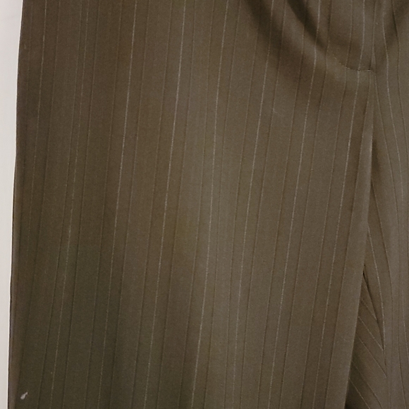 Pants - Picture 2 of 6